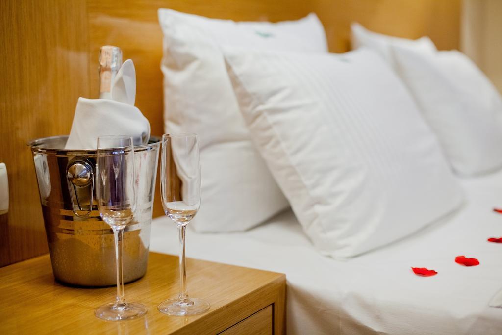 Hotel Bonsai Niemcza Chambre photo